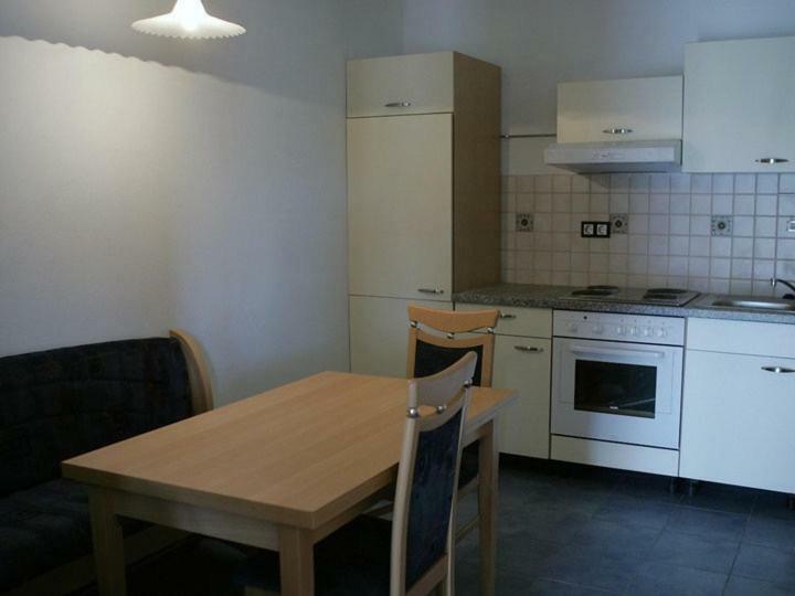 Apartments Mali Raj Dolenci Buitenkant foto